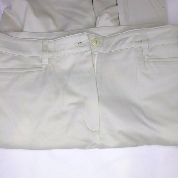 [NWT] BRIGGS NEW YORK tummy control tan capris - Picture 7 of 8